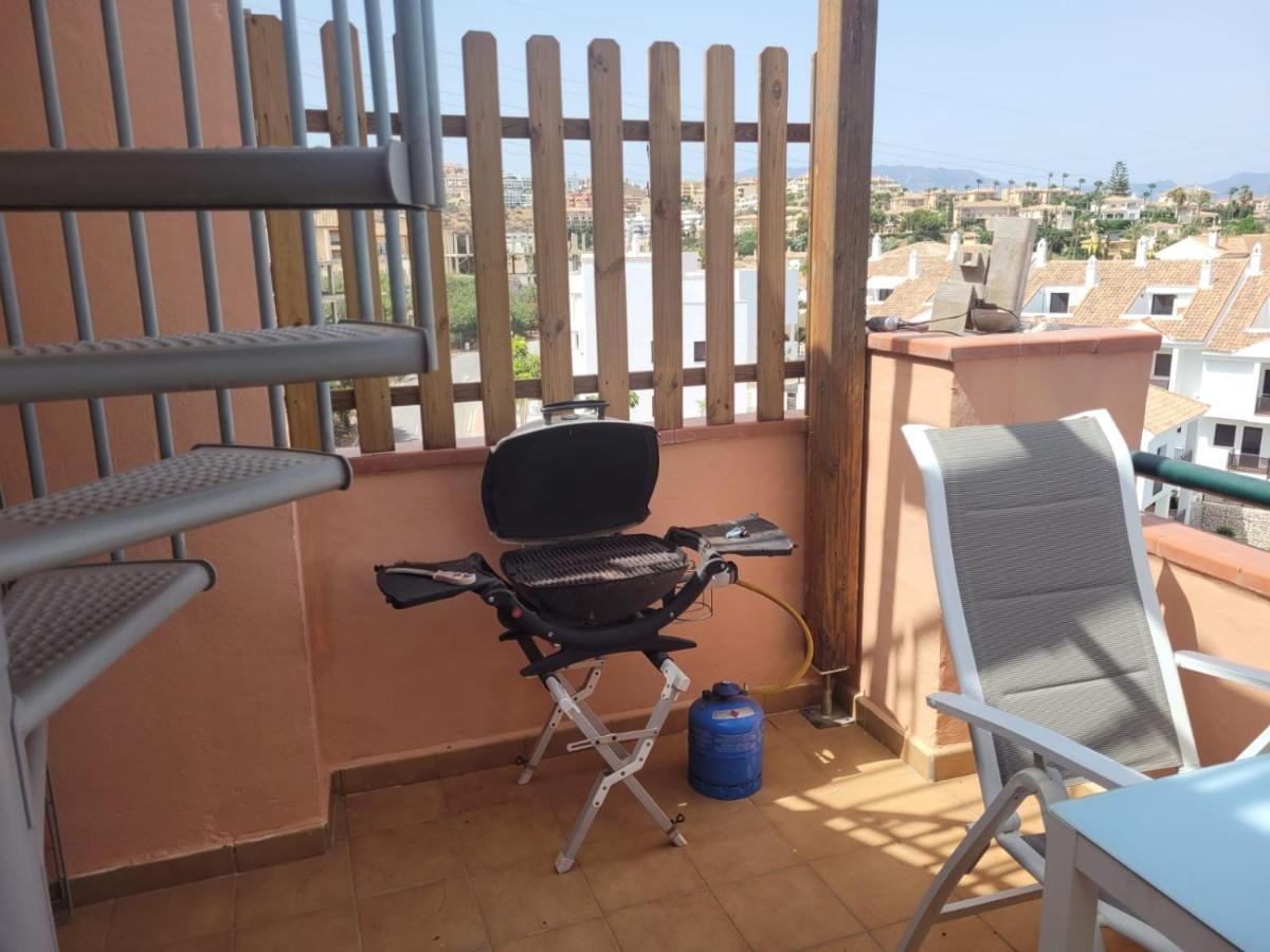 Cozy Penthouse Riviera Del Sol Apartment Malaga Luaran gambar