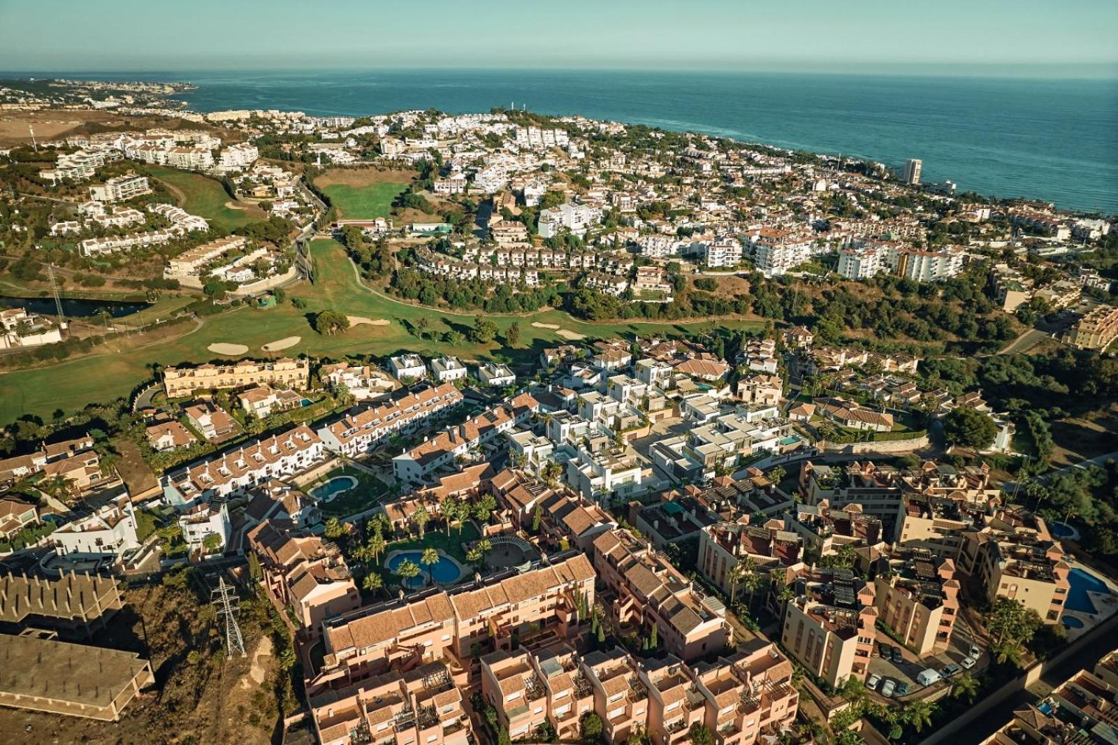Cozy Penthouse Riviera Del Sol Apartment Malaga Luaran gambar