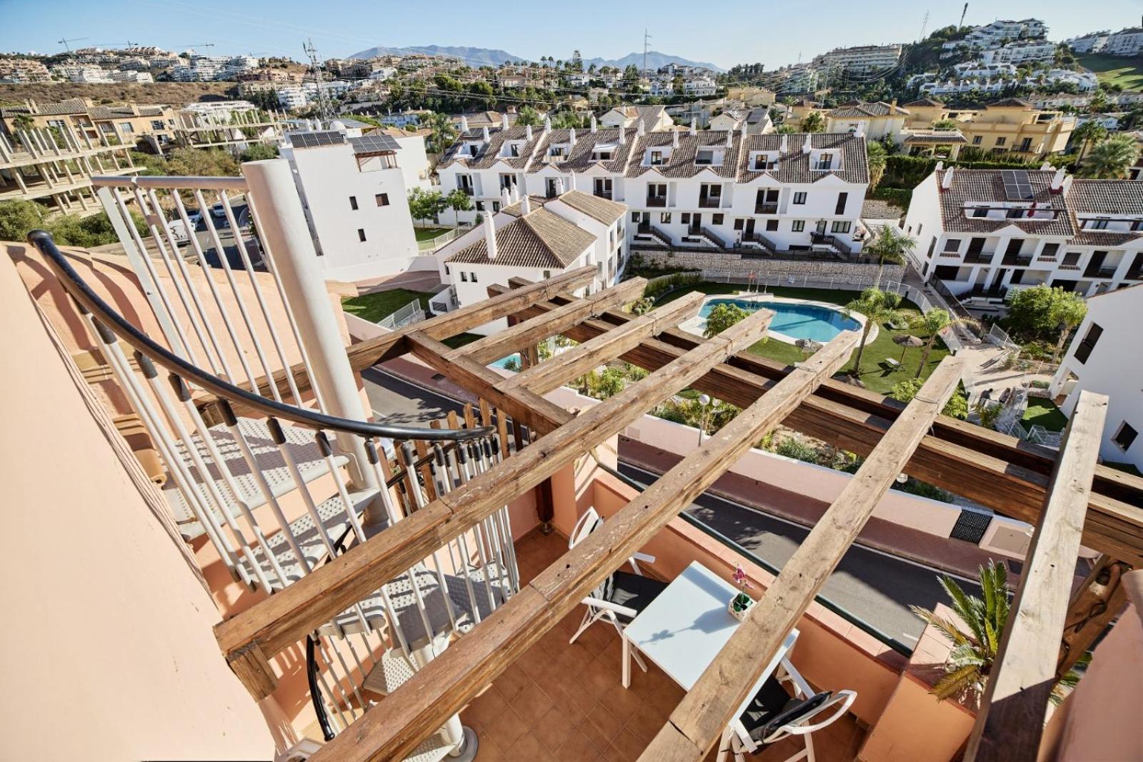 Cozy Penthouse Riviera Del Sol Apartment Malaga Luaran gambar